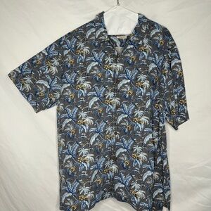 Tommy Bahama Blue Floral Casual Button Down Shirt